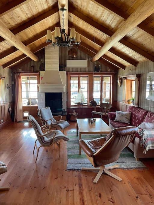 Lake Lodge Roennaes Leksand Exterior photo